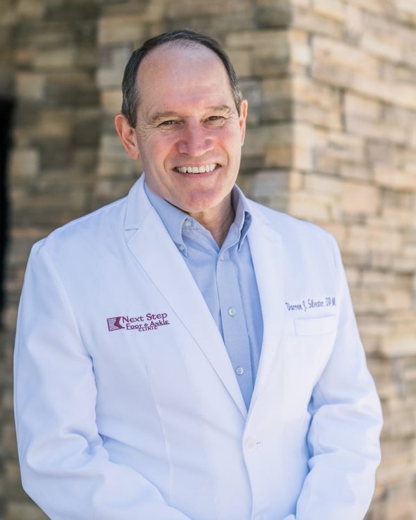 Dr. Darren Silvester